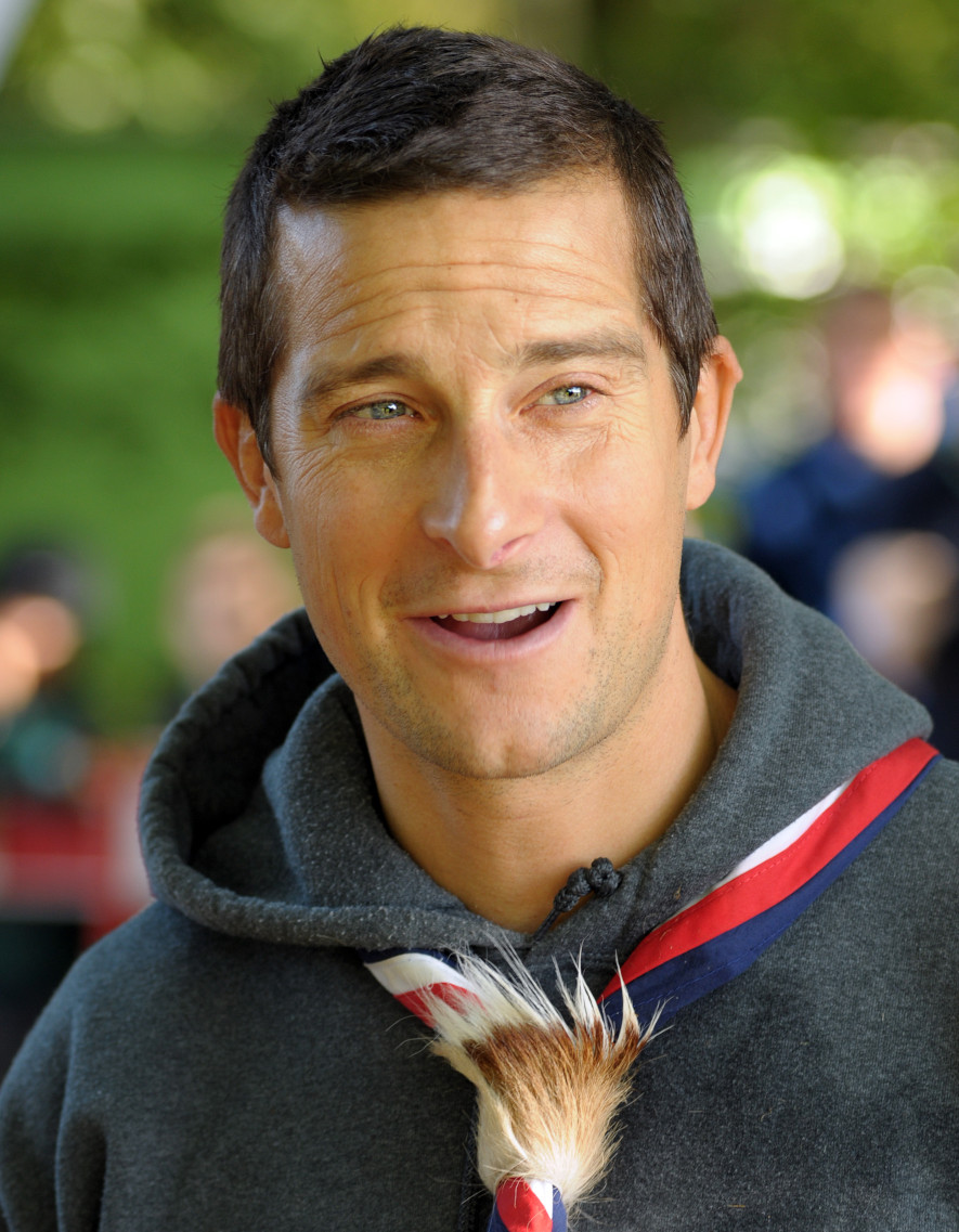 Bear Grylls fotad på ett evenemang hos Coventry Scouts 2013